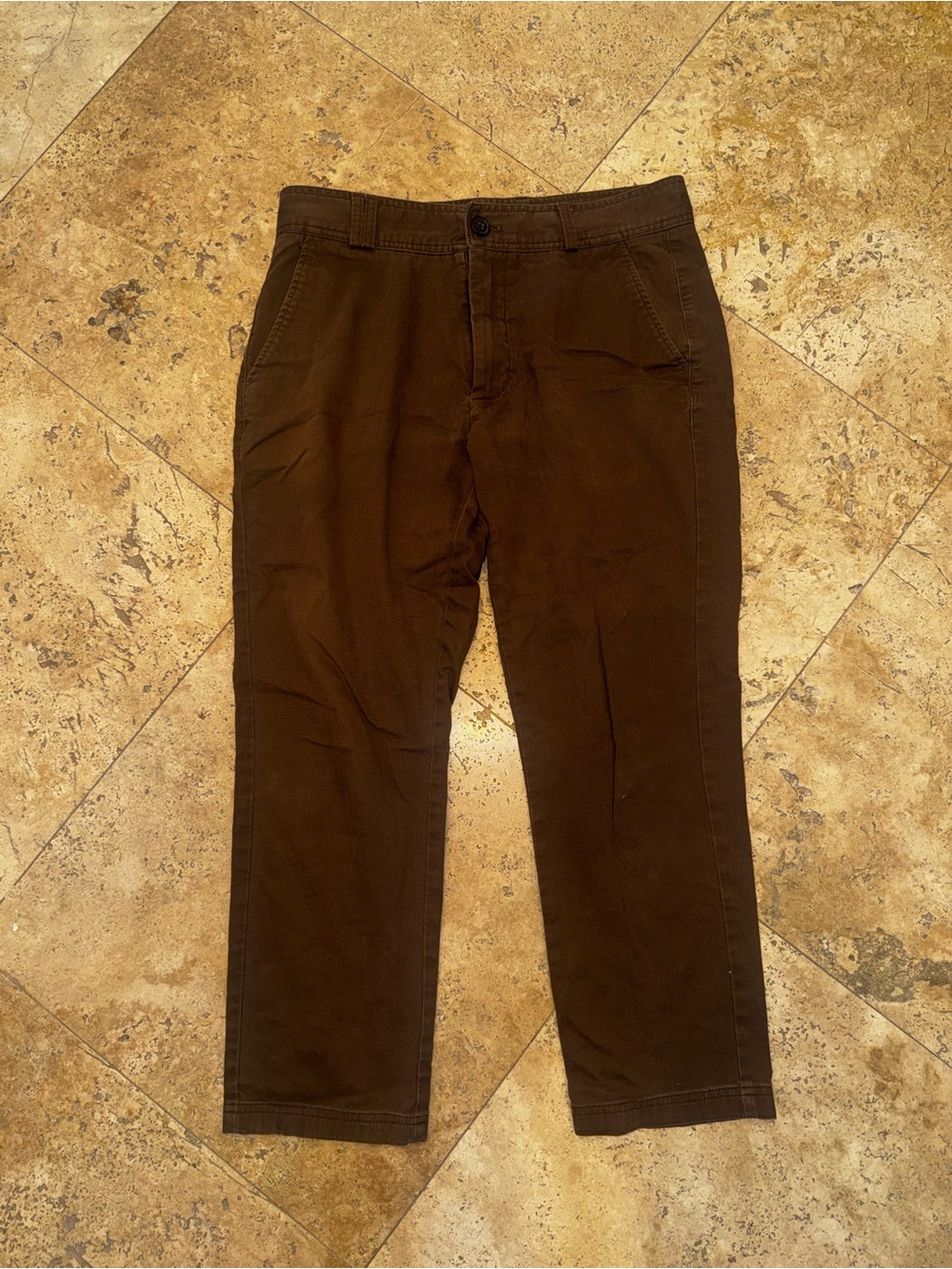 Classic Men's Brown Chino Pants - Straight Fit